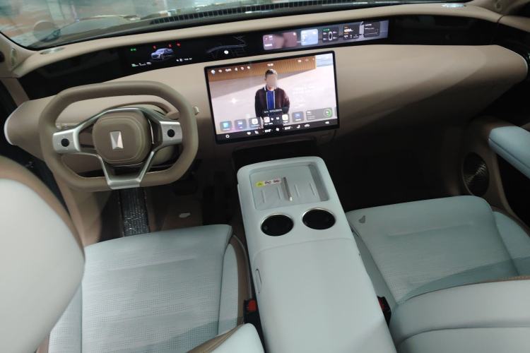 Used  07 2024 Pro+ All-Electric Version