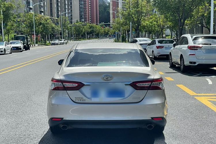 Used Toyota Camry 2018 2.0G Luxury Edition