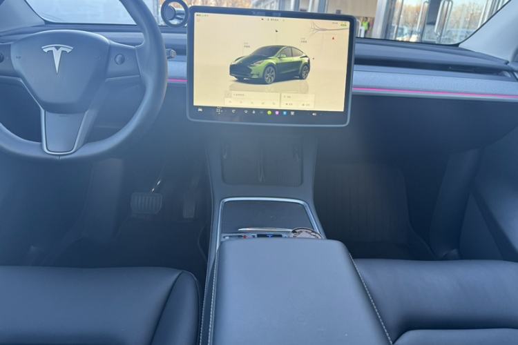 Used Tesla Model Y 2024 Rear-Wheel-Drive Version
