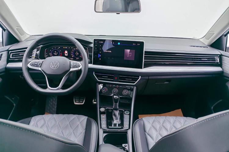 Used Volkswagen Sagitar 2023 300TSI DSG Excellence Edition
