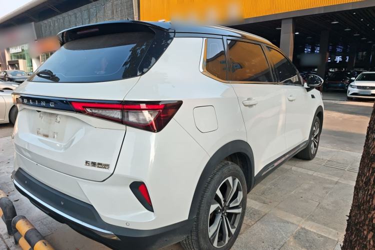 Used Wuling Asta 2021 1.5T CVT Starlight Edition
