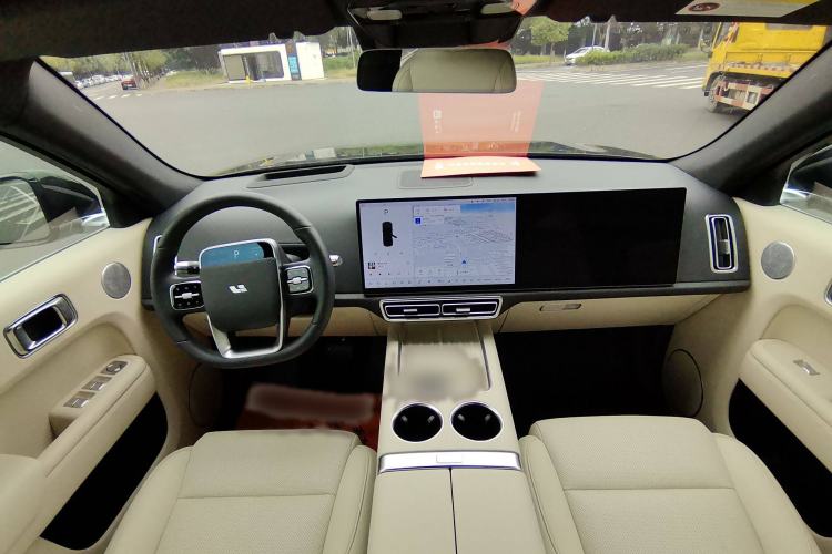 Used Li Auto L7 2023 Pro Model
