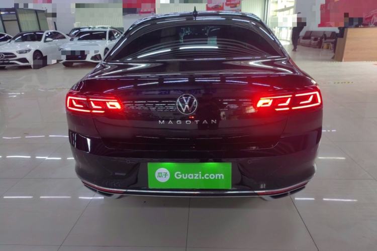 Used Volkswagen Magotan 2025 Zhongxiang Version 330TSI DSG Luxury Edition
