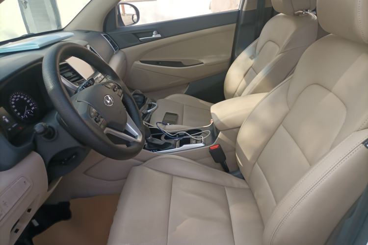 Used Hyundai Tucson 2015 1.6T Dual-Clutch Two-Wheel-Drive Smart Model