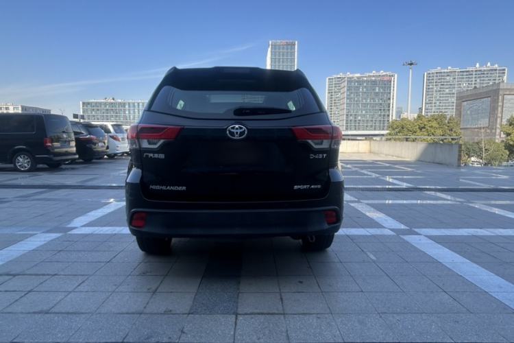 Used Toyota Highlander 2018 2.0T Four-Wheel Drive Luxury Version 7 Seats China VI Standard
