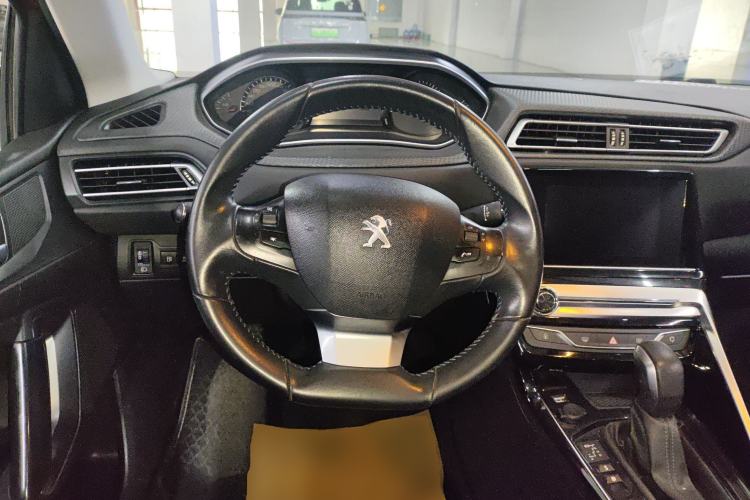 Used Peugeot 308 2016 1.6L Automatic Luxury Edition