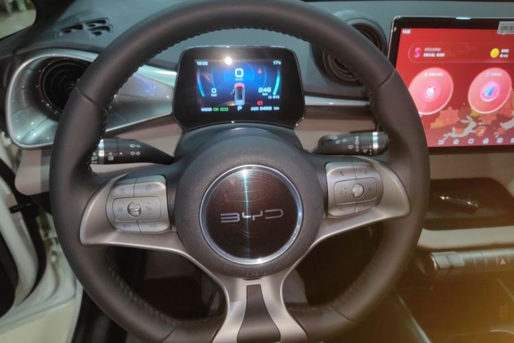 Used BYD Dolphin 2021 405 km Fashion Edition
