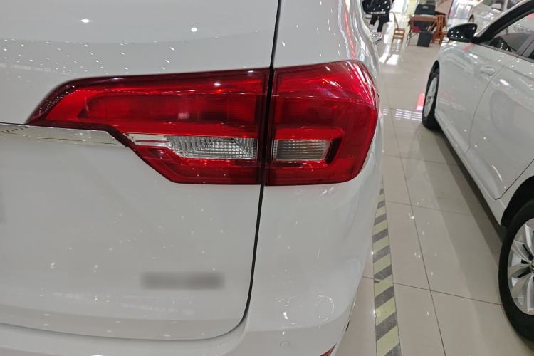 Used Haval M6 2019 1.5T DCT Two-Wheel Drive Value Edition China VI Standard
