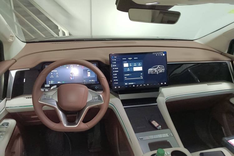 Used BYD Xia 2025 DM-i 1.5T 180km Beyond Edition
