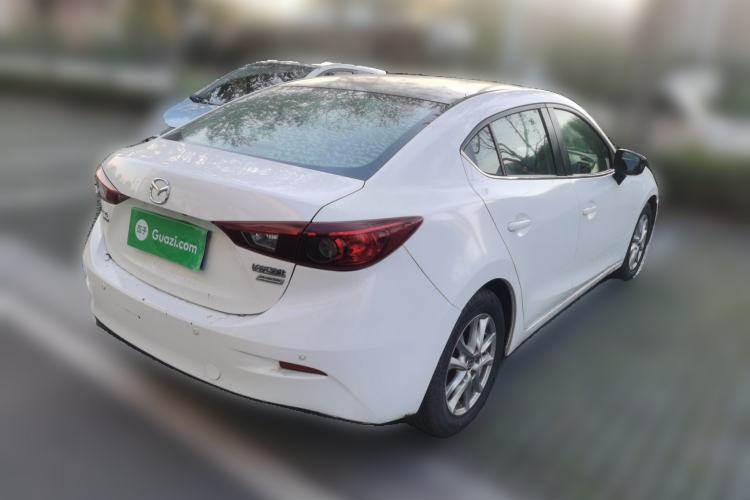 Used Mazda Mazda 3 Axela 2014 Sedan 1.5L Automatic Comfort Model