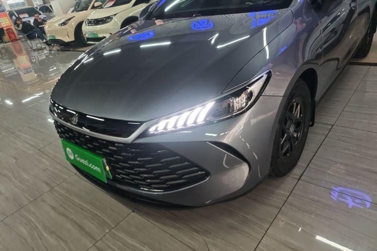 Used BYD Qin PLUS 2025 DM-i Smart Drive 55KM Leading Model
