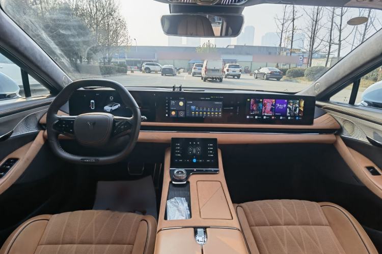 Used VOYAH PASSION 2023 Four-Wheel Drive Flagship Edition
