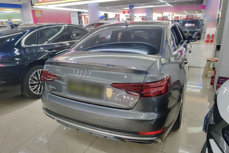 Used Audi A4L 2019 40 TFSI Fashion Version China V

