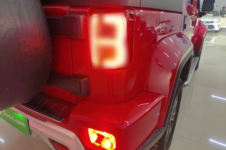 Used Beijing Auto BJ40 2023 2.0T Automatic Four-Wheel Drive Urban Hunter Edition Chivalrous Type
