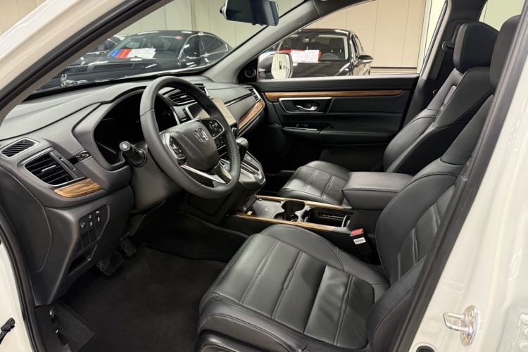 Used Honda CR-V 2021 240TURBO CVT 2WD Fashion Edition
