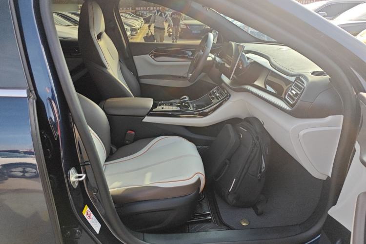 Used BYD Qin PLUS 2024 HONOR Edition DM-i 120KM Leading Model
