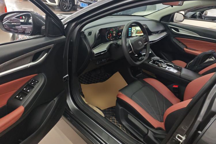 Used Changan Eado 2024 PLUS Blue Whale NE 1.4T GDI DCT High-Energy Edition