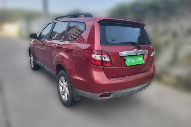 Used Land X8 2014 Explorer Edition 2.0T Gasoline 4x2 Luxury Model