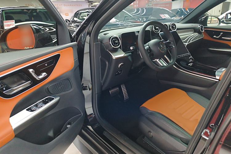 Used Mercedes-Benz GLC Coupe 2025-Year Restyled GLC 260 4MATIC Coupe SUV
