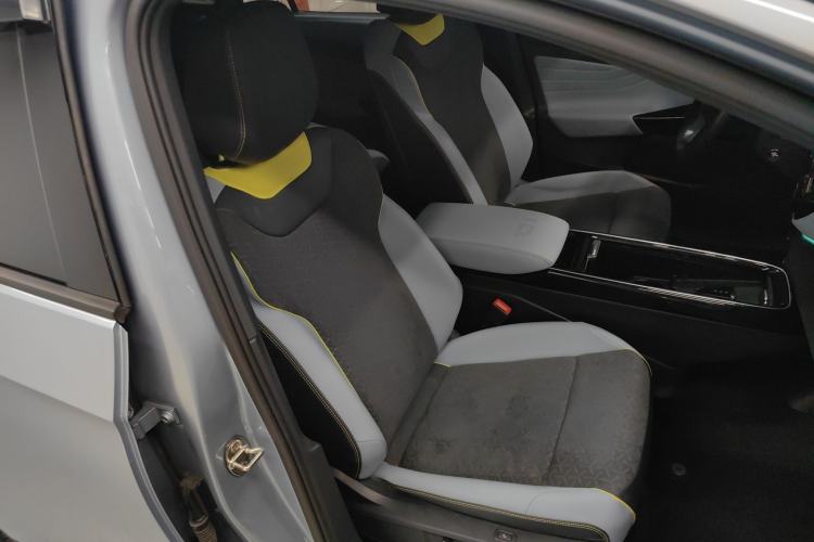 Used Volkswagen ID.4 X 2022 Smart Enjoyment Long-Range Edition