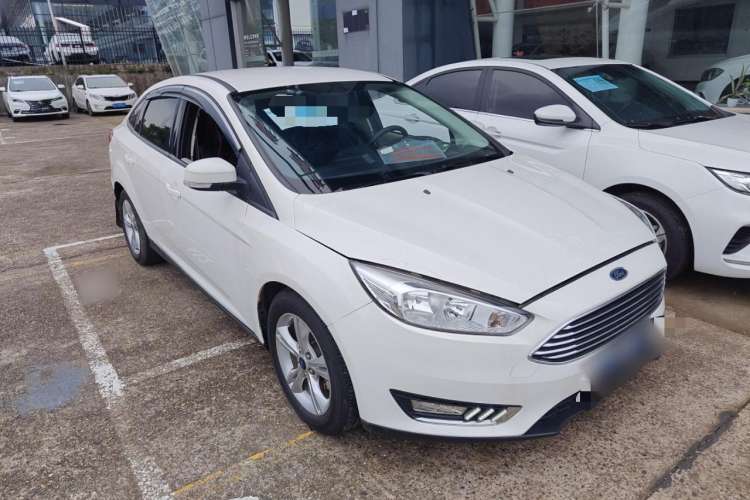 Used Ford Focus 2018 Sedan Classic 1.6L Automatic Comfort Plus Smart Drive Version
