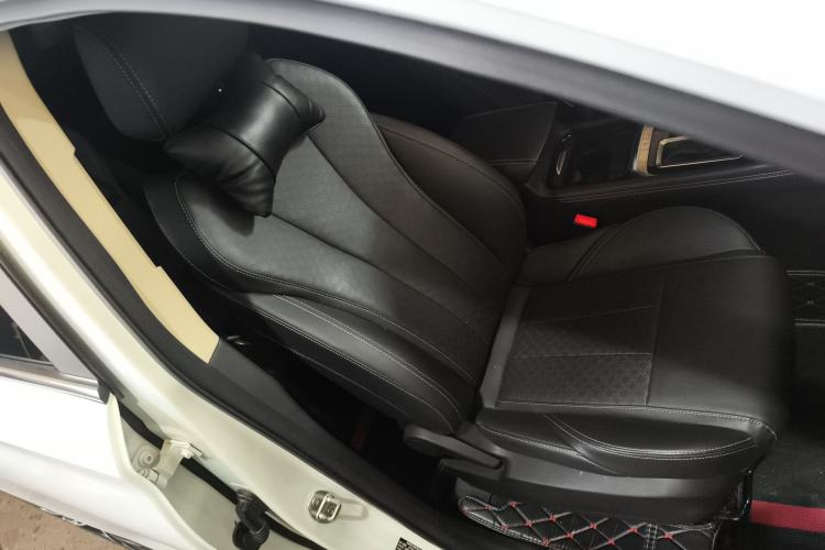 Used JETOUR X90 2019 1.6T DCT Luxury Travel Edition 6 Seats China VI Standard