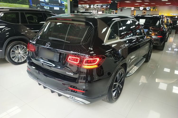 Used Mercedes-Benz GLC 2022 Refreshed GLC 300 L 4MATIC Dynamic Edition
