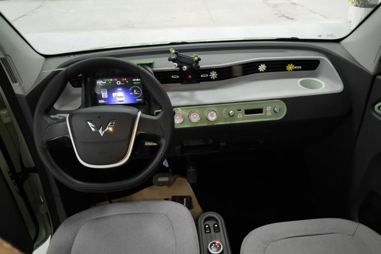 Used Wuling Hongguang MINIEV 2021 Macaron Premium Model – Lithium Iron Phosphate