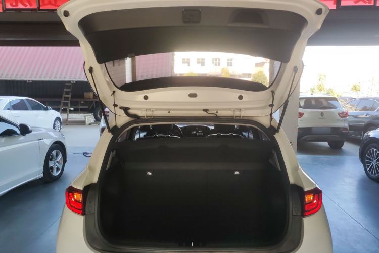 Used Kia kx1 Stonic 2021 1.4L Automatic Fun & Sport Edition
