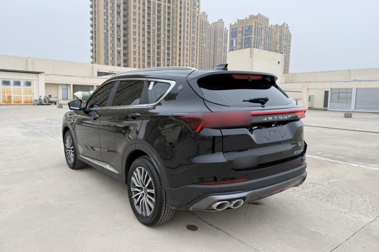 Used JETOUR X70 PLUS 2023 1.6T DCT Stronger 5-Seater
