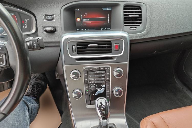 Used Volvo S60 2015 S60L T5 Intelligent Drive Edition
