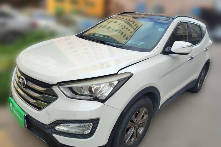 Used Hyundai Santa Fe 2015 2.0T Automatic Two-Wheel Drive Smart Version 5 Seats
