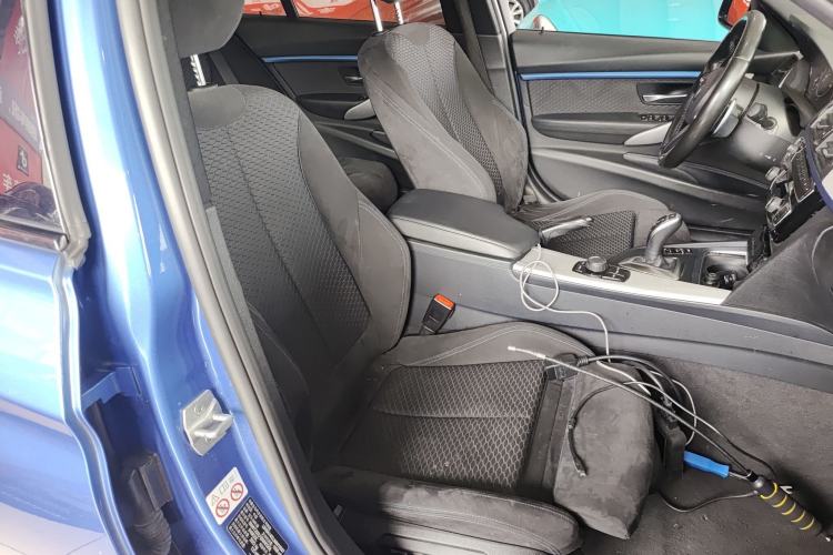 Used BMW 3 Series 2018 320i M Sport Package
