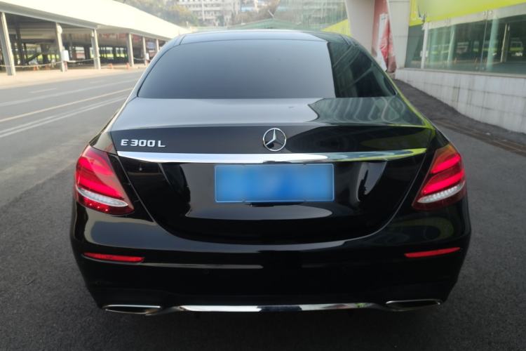 Used Mercedes-Benz E-Class 2020 E 300 L Sporty and Stylish Model
