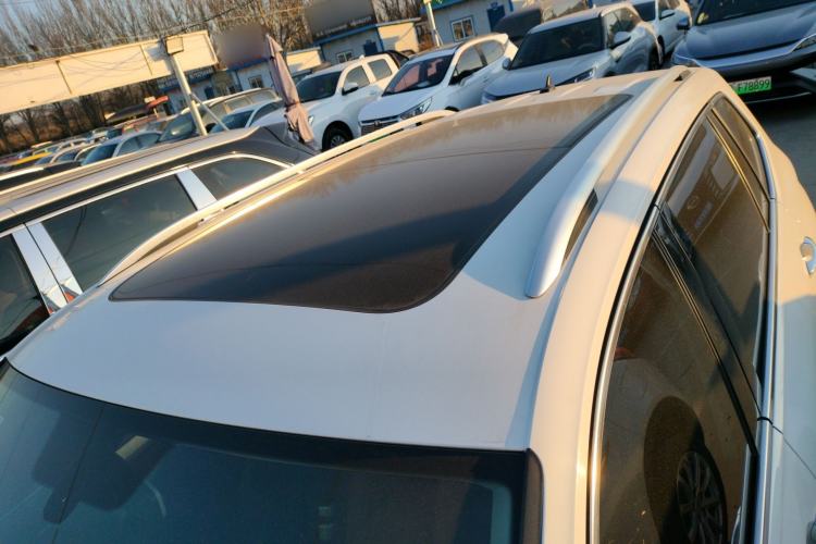 Used Volkswagen Tiguan L 2019 Revised 330TSI Automatic Two-Wheel Drive Smart & Luxury Edition China VI Standard