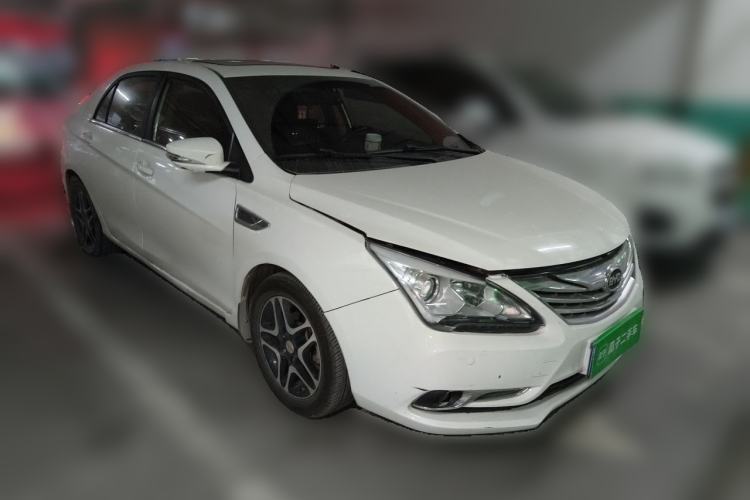 Used BYD G5 2014 1.5TID Automatic Flagship Model