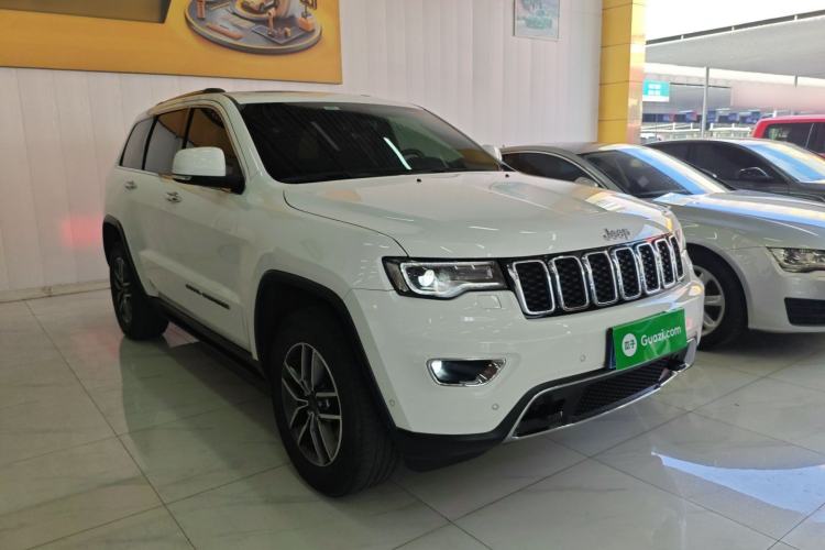 Used  Grand Cherokee 2020 3.0L Professional Navigation Edition