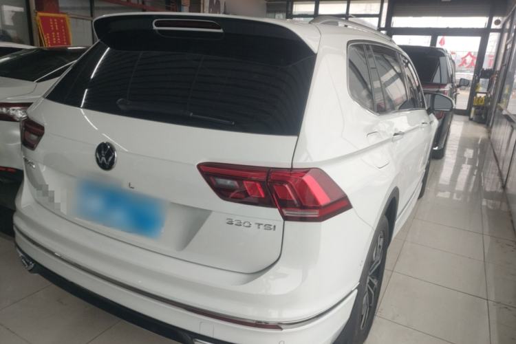 Used Volkswagen Tiguan L 2024 Outstanding Model 330TSI Automatic Two-Wheel Drive R-Line Dragon Glory Edition
