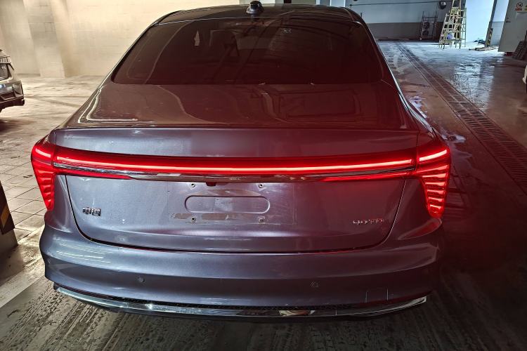 Used Hongqi H5 2023 2.0T Automatic Smart Connect Flagship Edition
