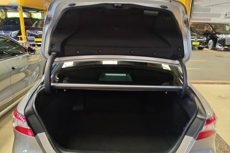 Used Toyota Camry 2021 Dual-Motor 2.5 HGVP Leading Edition
