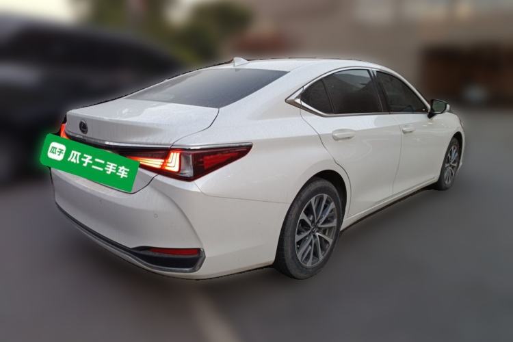 Used Lexus ES 2022 200 Excellence Edition