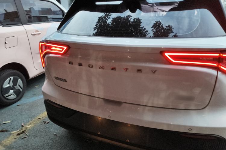 Used Geometry E Firefly 2023 401KM Linglong Tiger 5-Seater
