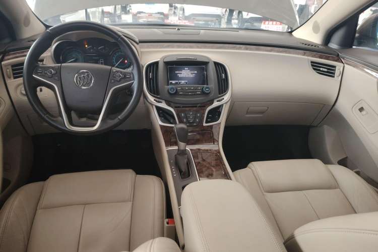 Used Buick LaCrosse 2013 2.4L SIDI Leading Comfort Version
