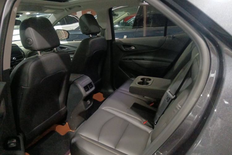 Used Chevrolet Equinox 2022 535T YuJie Edition
