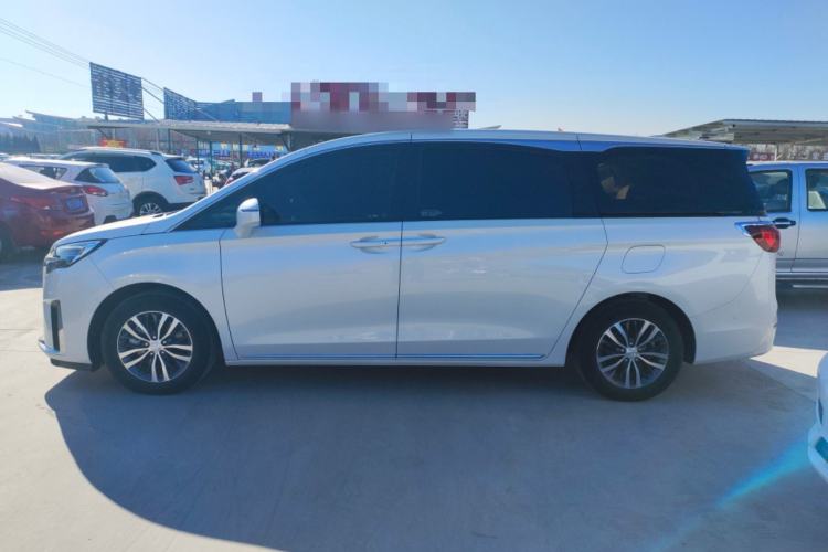 Used Buick GL8 2023 ES Lu Zun Deluxe Model
