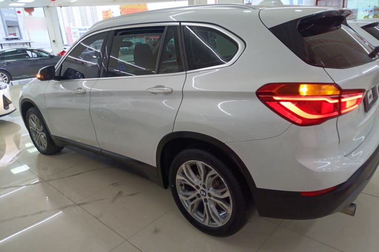 Used BMW X1 2019 sDrive20Li Leading Model
