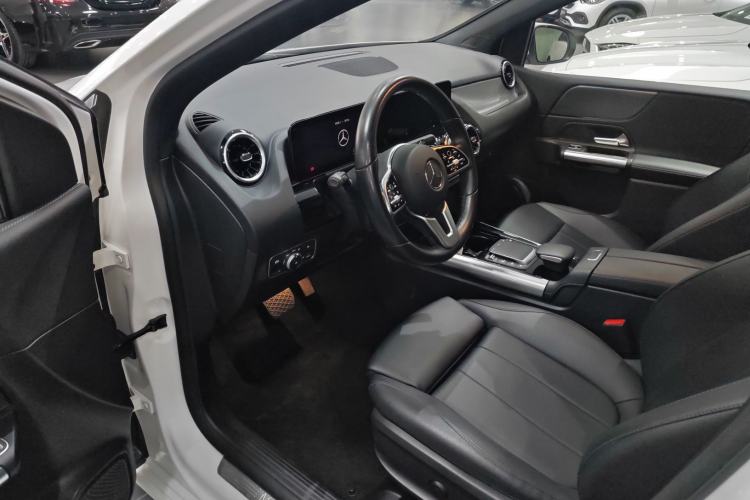 Used Mercedes-Benz B-Class 2022 Second Facelift B 200 Fashion Edition
