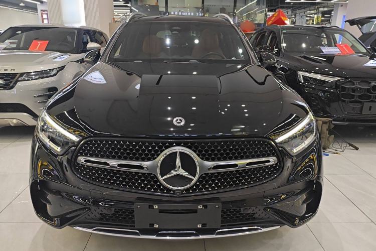 Used Mercedes-Benz GLC 2023 GLC 300 L 4MATIC Dynamic Edition 5-seater
