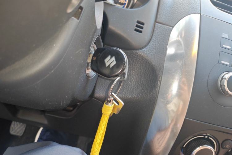 Used Suzuki SX4 2013 1.6L Manual CoolRide Model
