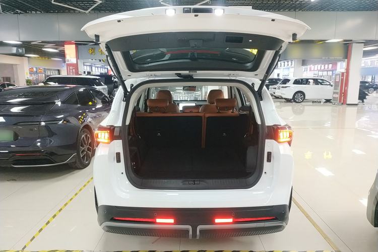 Used JETOUR Shanhai Shanhai L7 2024 1.5T 120km ULTRA 7-Seater
